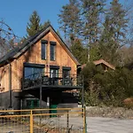 Chalet Holzhaus Sikonda