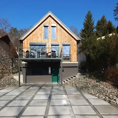 Holzhaus Sikonda Chalet