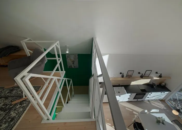 Holzhaus Sikonda Komló